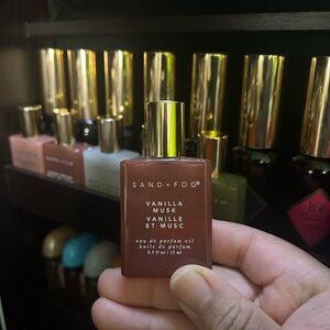 SAND + FOG Vanilla Musk Eau de Parfum Oil